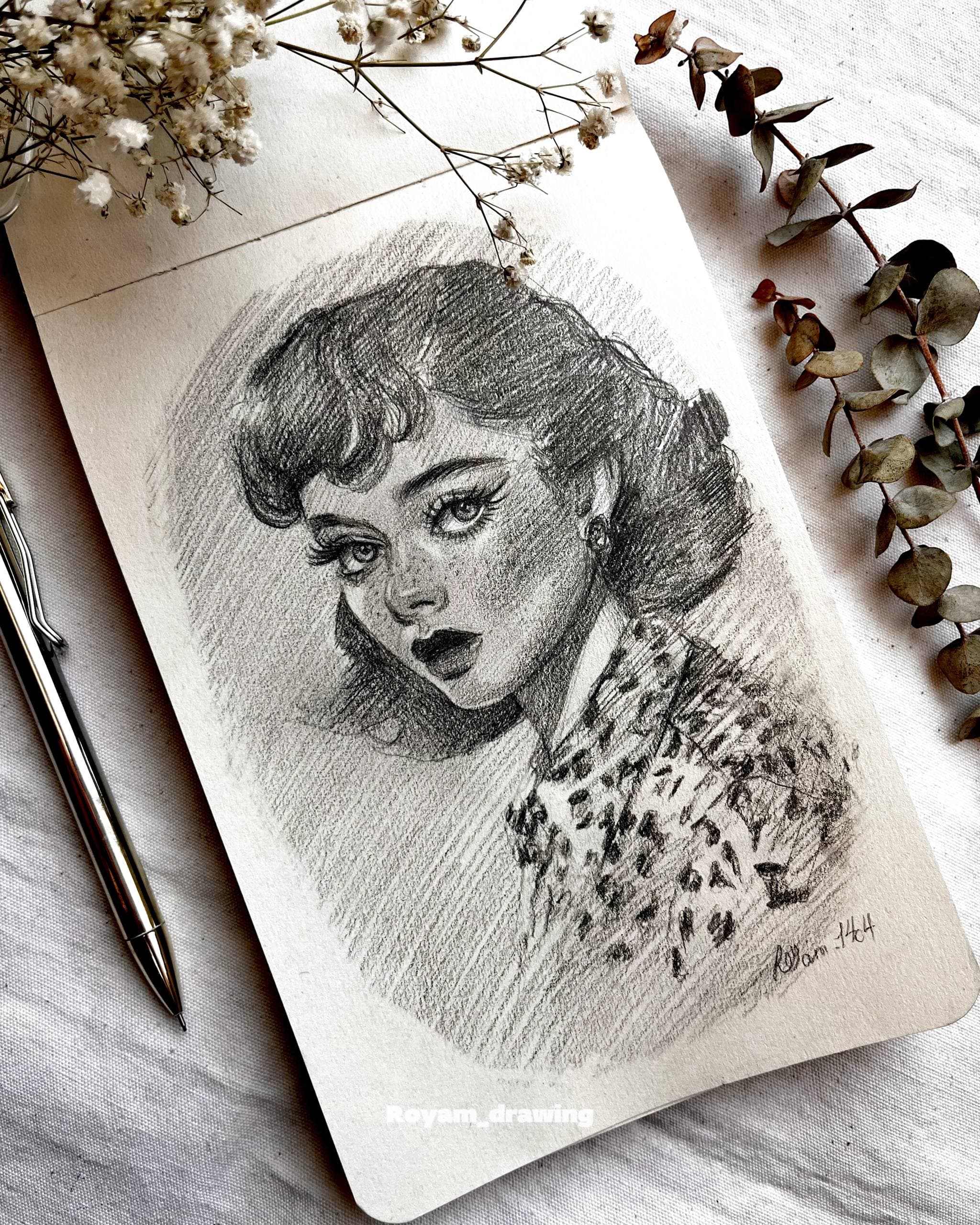 نمونه طراحی چهره با مداد در اسکچبوک